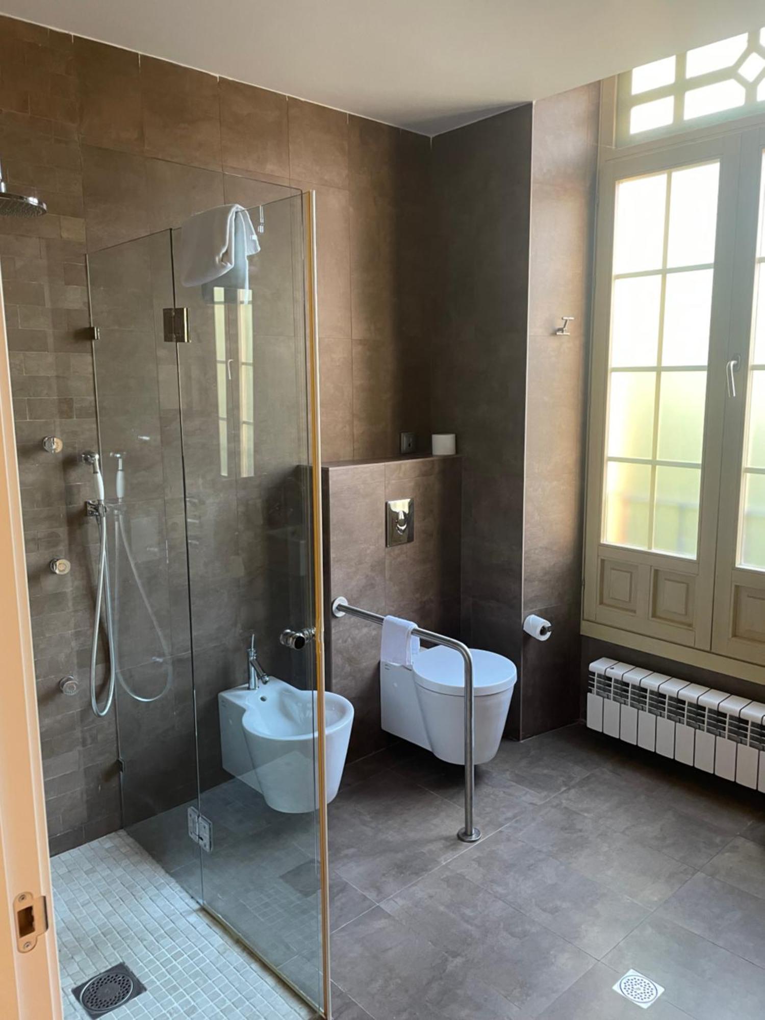 Superior Single Room,1545399409:JPEG